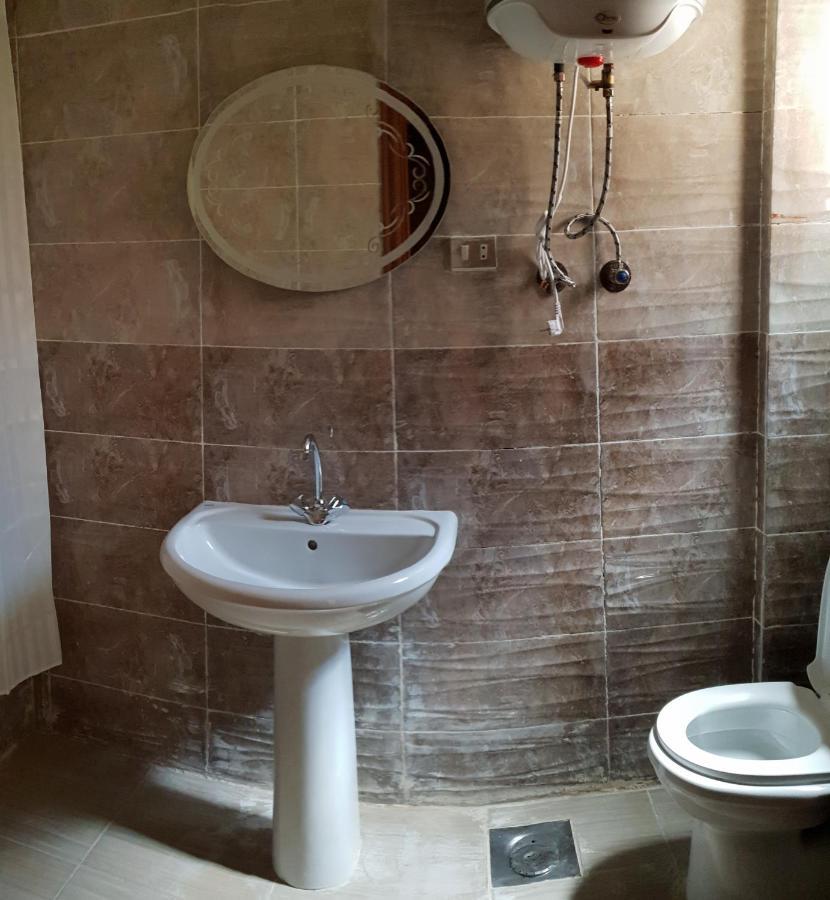 Aparthotel Caesar House Alessandria Esterno foto